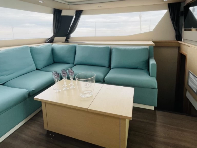 Noleggio Catamarano con o senza skipper Fountaine Pajot a Ajaccio