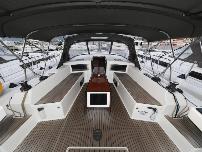 Noleggio barche Dufour Dufour 470 a Zaravecchia (Biograd) su Samboat