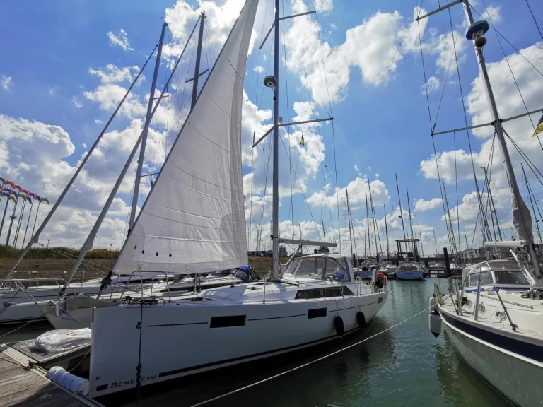 Noleggio Barca a vela con o senza skipper Bénéteau a Kromme Hoek