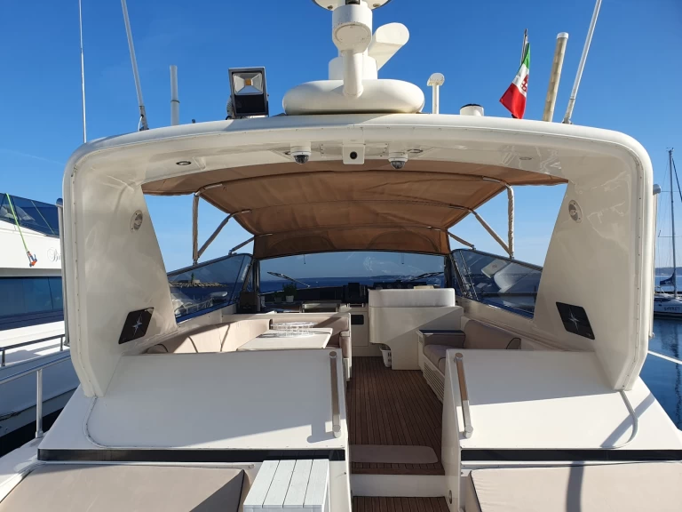 Noleggiare una Leopard Leopard 23 Sport a Gallipoli