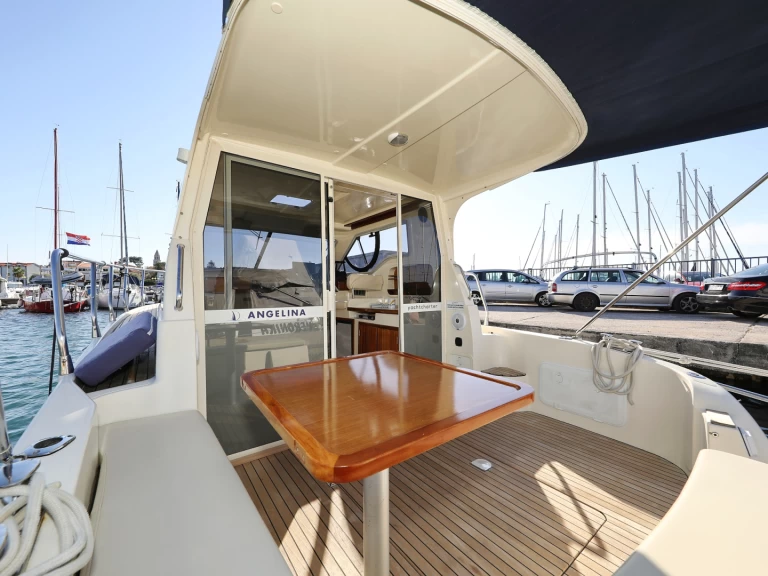 Noleggio barche Sas Vektor Vektor 950 a Zaravecchia (Biograd) su Samboat