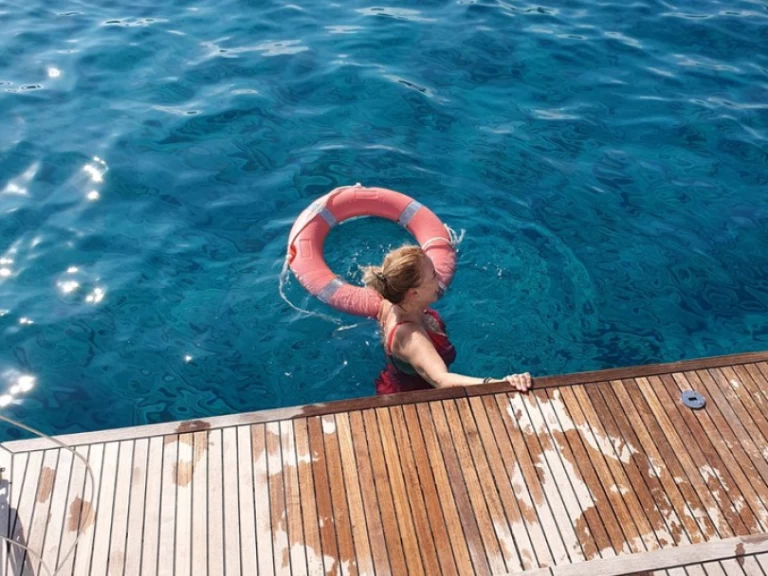 Noleggio Barca a vela Bénéteau con patente nautica