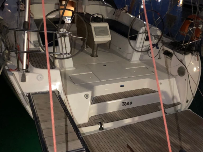 Bavaria Cruiser 46 da affittare a  Lefkáda
