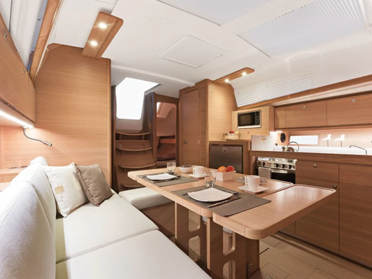 Noleggio Barca a vela a Lefkáda – Dufour Dufour 382 Grand Large