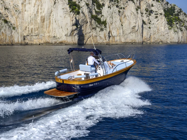 Noleggio barche Mimi mimi 7.50 a La Spezia su Samboat