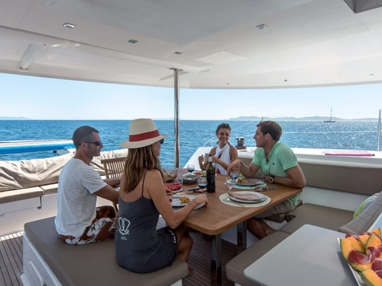 Noleggio Catamarano con o senza skipper Fountaine Pajot a Mai Khao