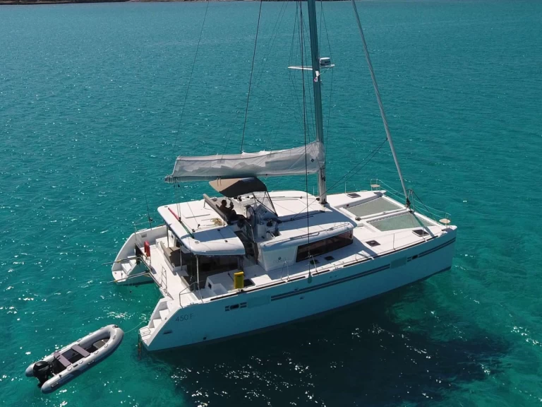 Lagoon Lagoon 450 da affittare a  Ribishi