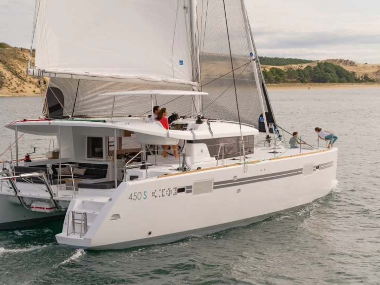 Noleggiare una Lagoon Lagoon 450 Sport Top a Bas du Fort