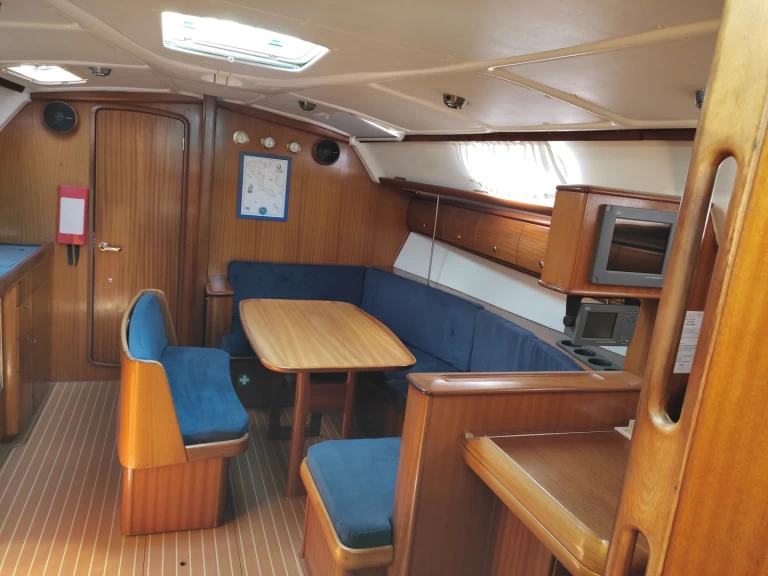 Noleggio Barca a vela Bavaria con patente nautica