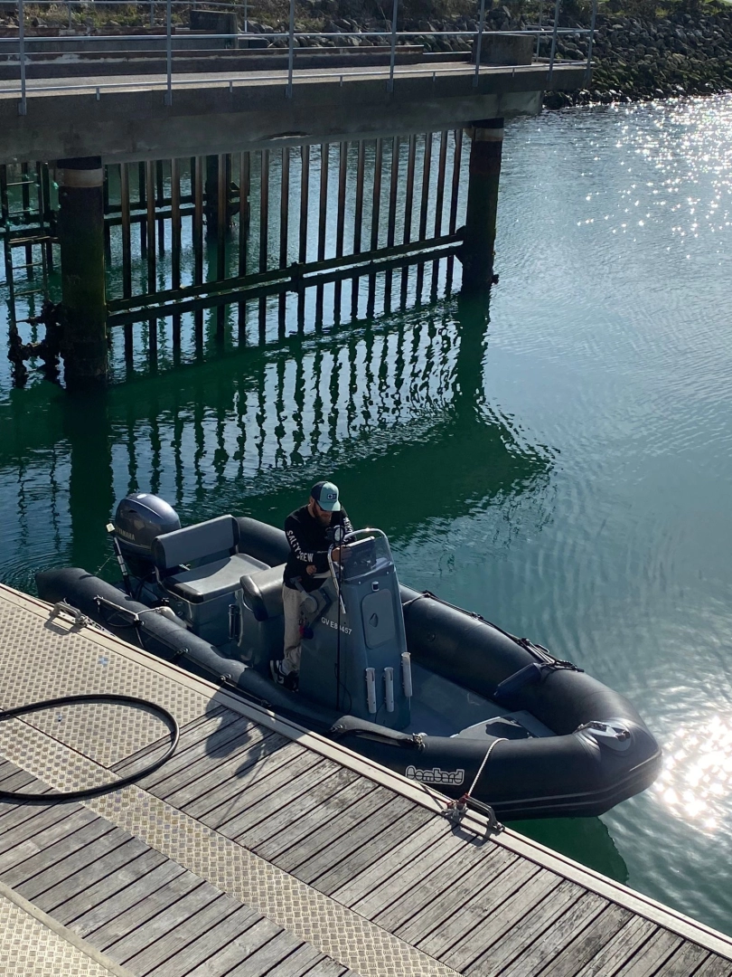 Noleggio barche Hendaye economico Explorer 550