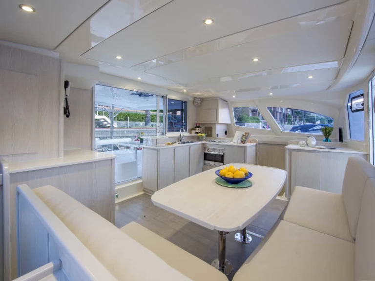 Noleggio barche Leopard Leopard 44 a Adaköy su Samboat