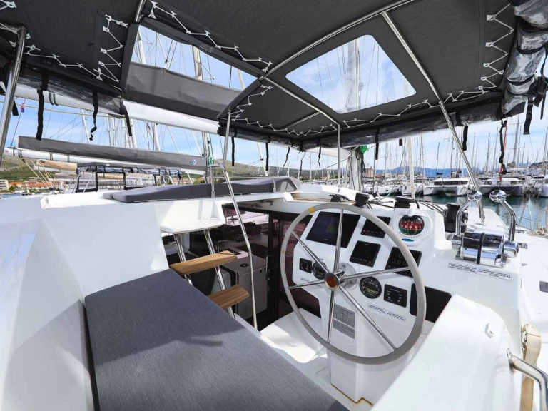 Noleggio a Trogir – Fountaine Pajot Astrea 42 su SamBoat