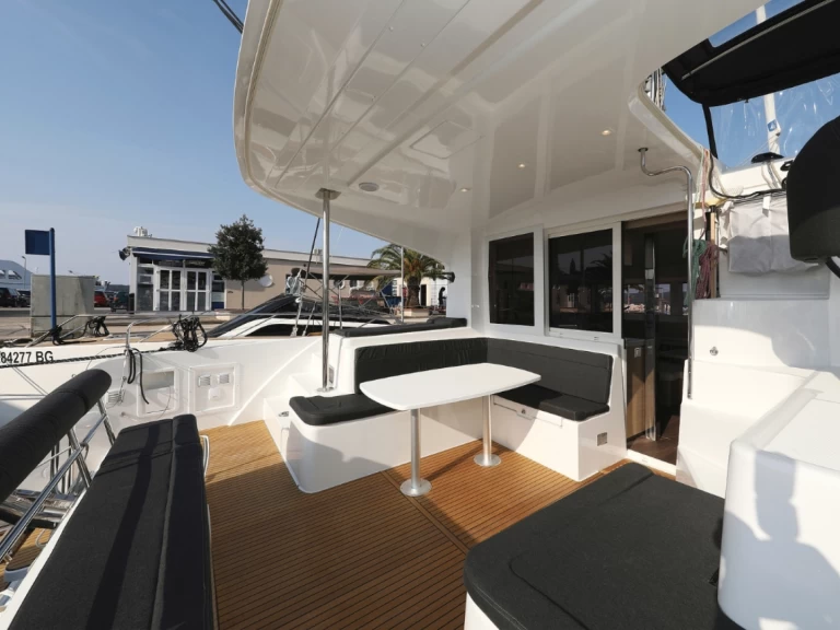 Noleggio barche Zaravecchia (Biograd) economico Lagoon 40