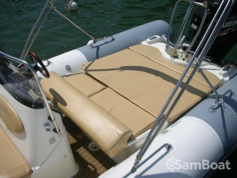 Noleggio a La Grande-Motte – Zodiac Medline 650 su SamBoat