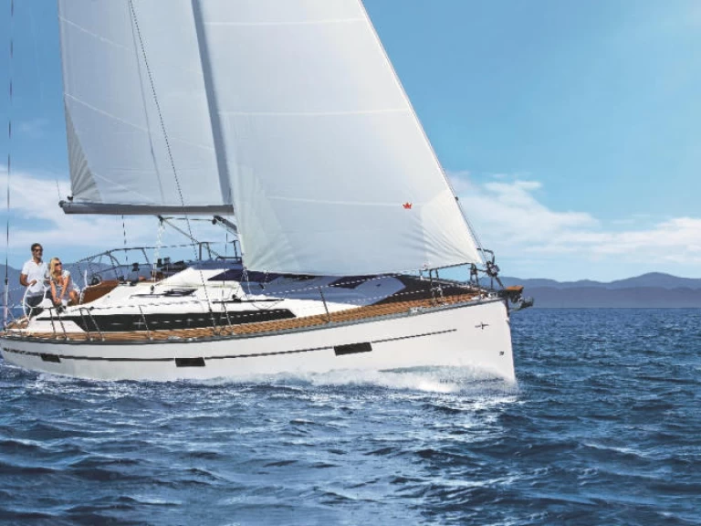 Bavaria Cruiser 37 da affittare a  Olbia