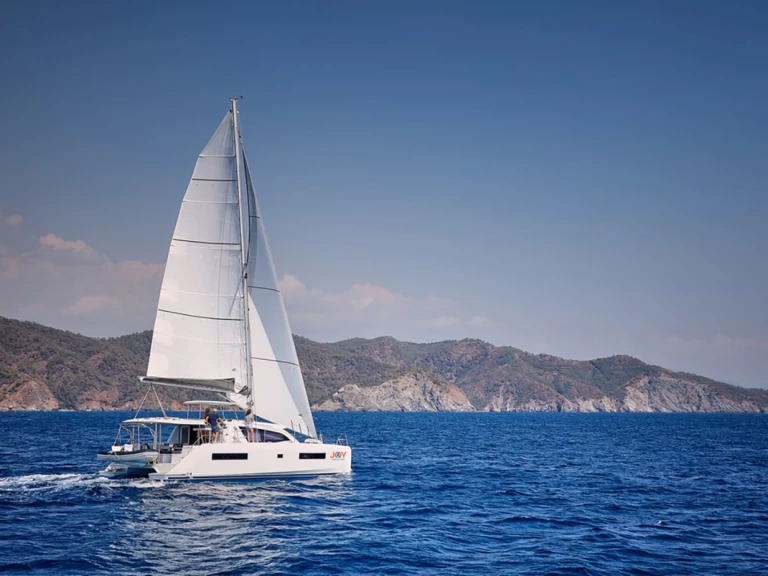 Noleggio Catamarano Leopard Catamarans / Robertson & Caine con patente nautica