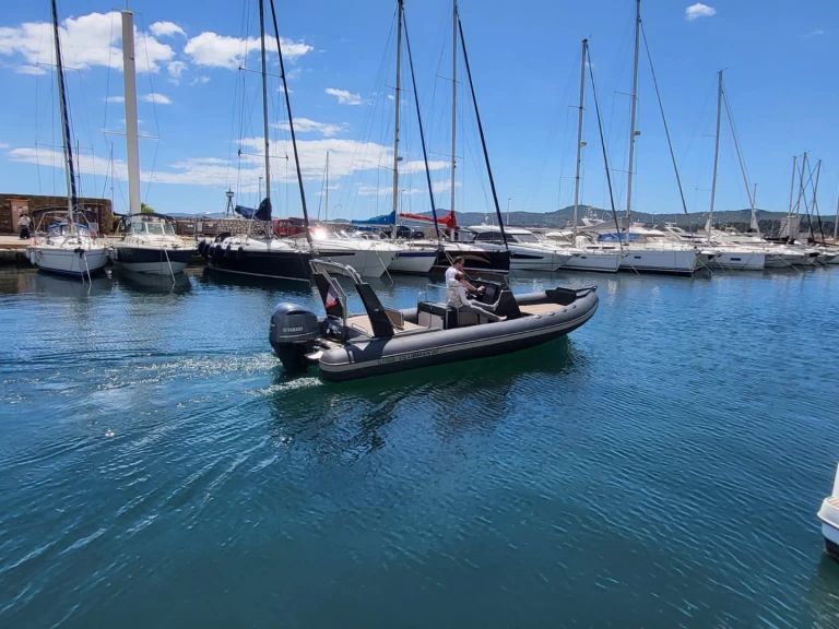 Noleggio Barca a motore con o senza skipper Joker Boat a Le Lavandou