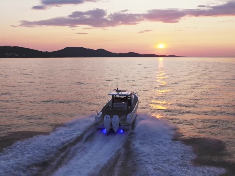 Noleggio barche Sukošan economico Nimbus T11