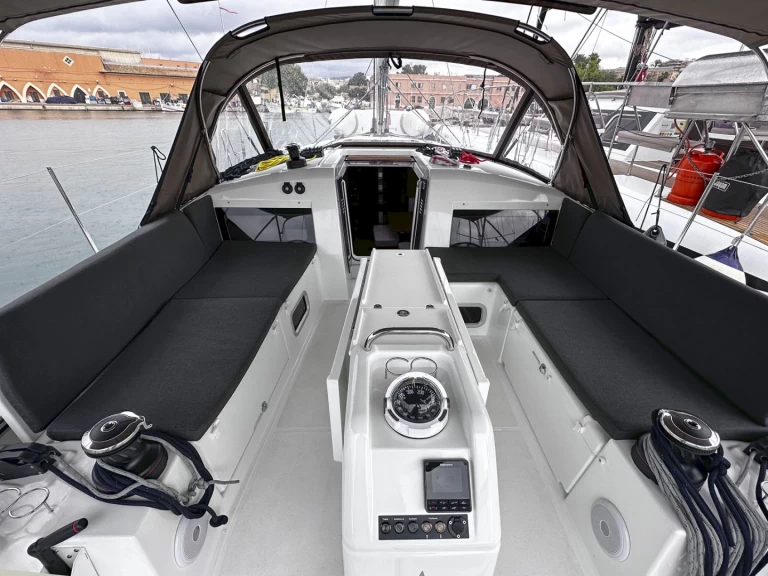 Jeanneau Sun Odyssey 440 da affittare a  Palma de Maiorca