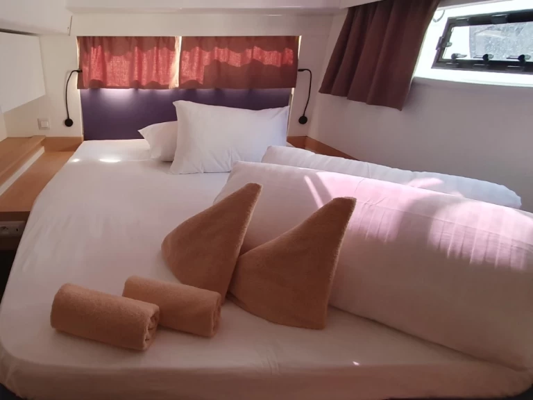 Noleggio Catamarano a Seget Donji – Fountaine Pajot Elba 45