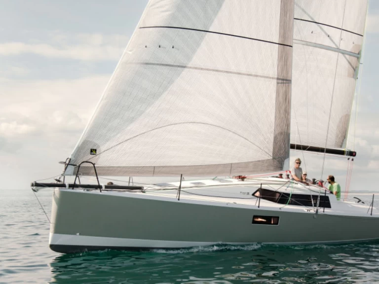 Noleggio barche Pogo Structures Pogo 36 a La Trinité-sur-Mer su Samboat