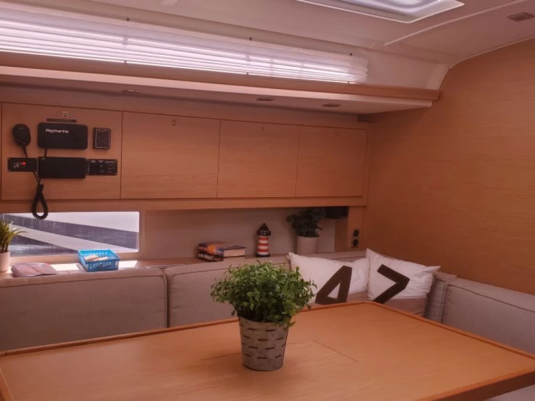 Noleggiare una Dufour Dufour 470 a Frenchtown