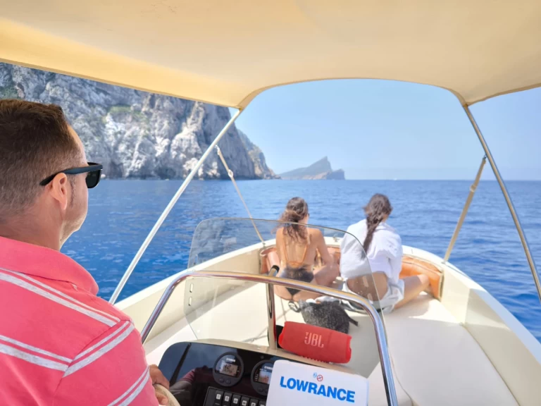 Noleggio barche Santa Ponsa economico Key Largo 22