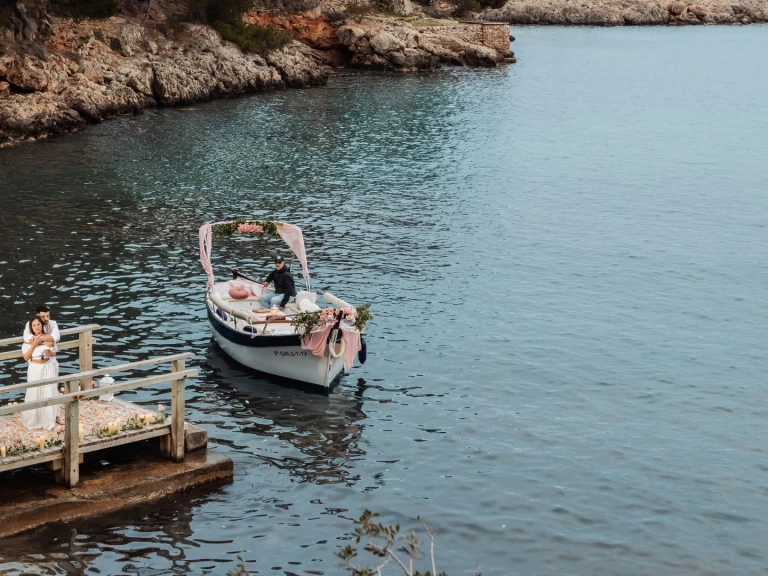 Noleggio Barca a motore con o senza skipper Ybic a Palma de Maiorca