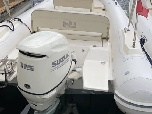 Noleggiare una Nuova Jolly NJ 630 GT a Saint-Mandrier-sur-Mer