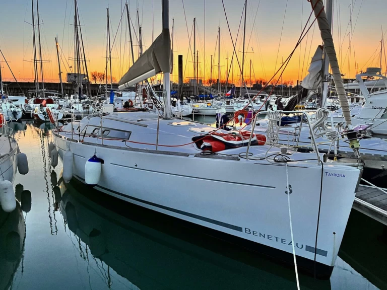 Noleggio barche Bénéteau Oceanis 34 a La Rochelle su Samboat