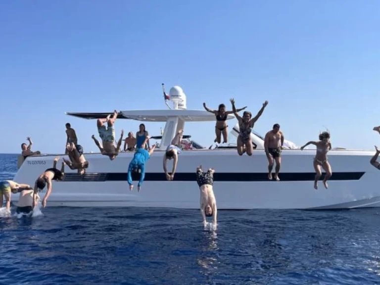 Noleggio Barca a motore a Port du Lavandou – Fjord Fjord 52 Open