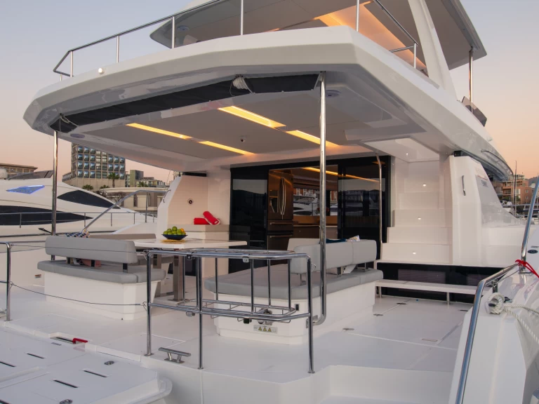 Noleggio Barca a motore Leopard con patente nautica