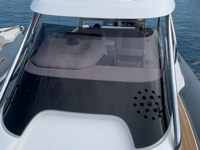 Noleggio Barca a motore con o senza skipper Joker Boat a Port du Lavandou