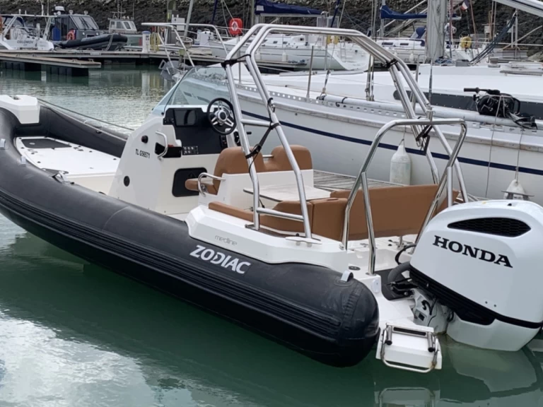 Noleggio a Granville – Zodiac Medline 6.8 su SamBoat