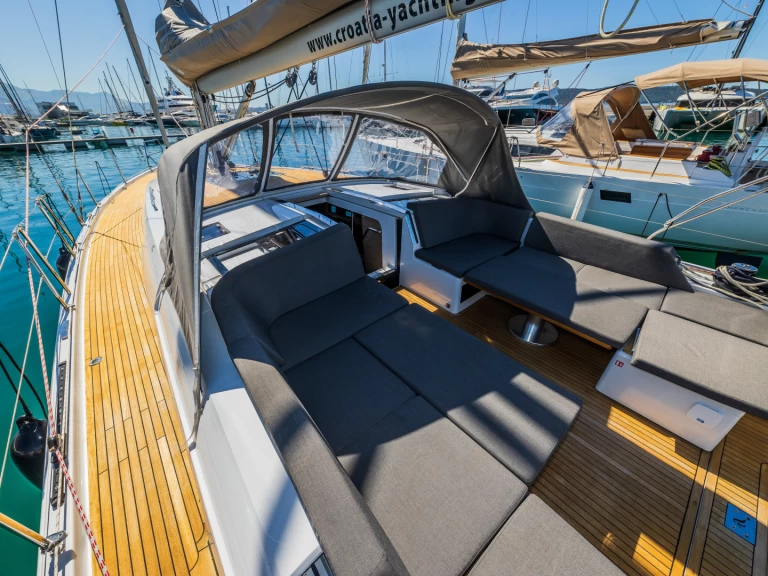 Hanse Hanse 460 da affittare a  Castelli