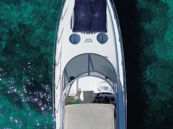 Noleggio Barca a motore Cranchi con patente nautica