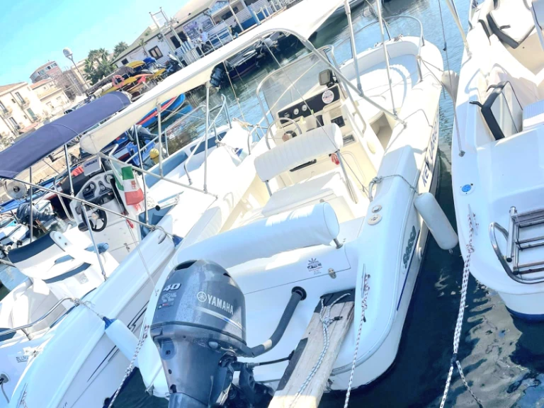 Noleggio Barca a motore a La Spezia – Sessa Marine Key Largo 19