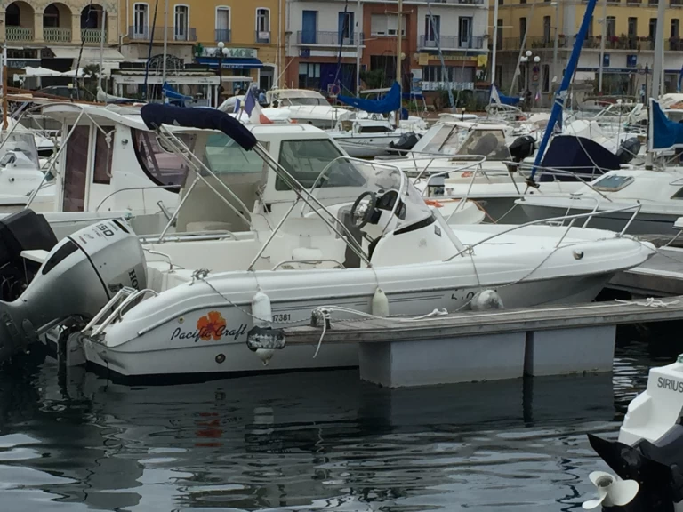 Pacific Craft Pacific Craft 550 Open da affittare a  Portvendres