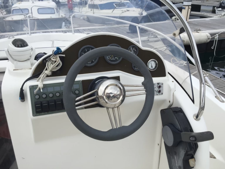 Noleggiare una Pacific Craft Pacific Craft 550 Open a Portvendres