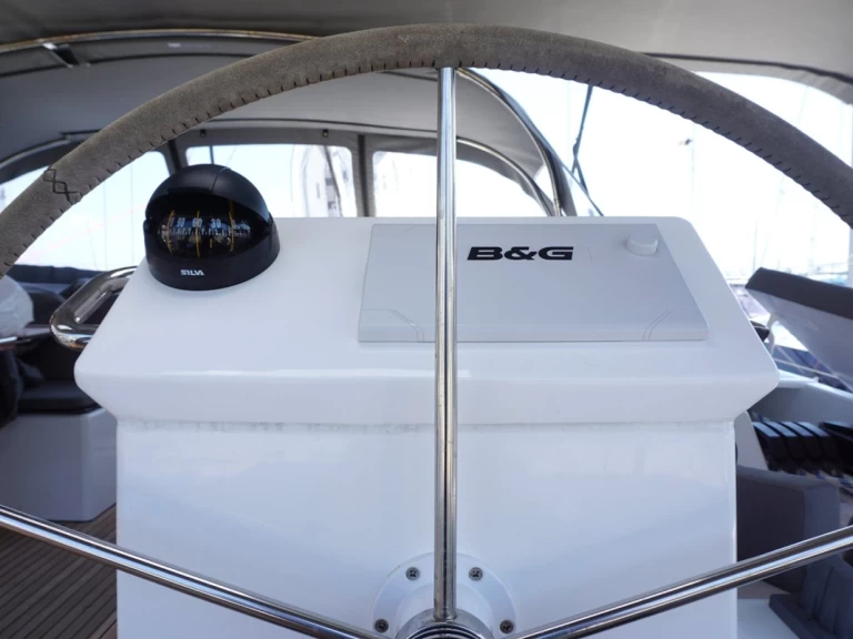 Bavaria Bavaria C50 Style da affittare a  Gouviá