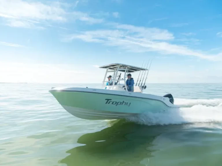 Noleggio barche Bayliner Trophy a Marsiglia su Samboat