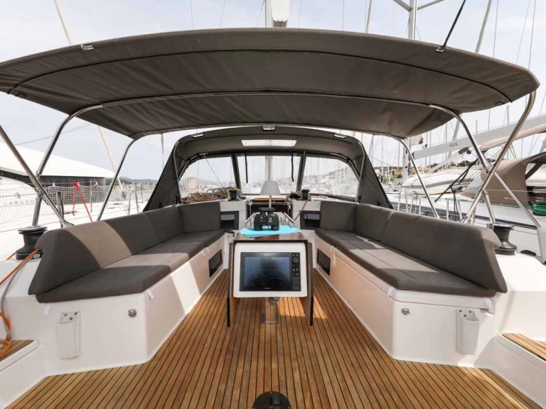 Noleggio Barca a vela Dufour con patente nautica