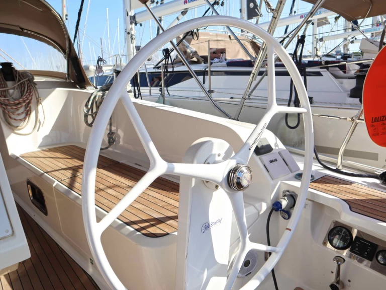 Noleggio barche Álimos economico Cruiser 41