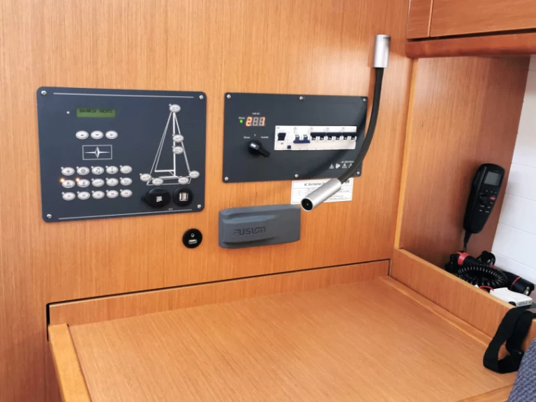 Noleggio a Punta Ala – Bavaria Cruiser 41 su SamBoat