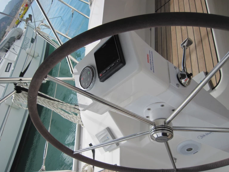 Bavaria Cruiser 41 da affittare a  Capo d'Orlando