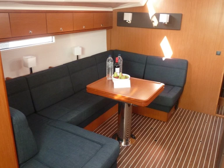 Noleggio Barca a vela Bavaria con patente nautica