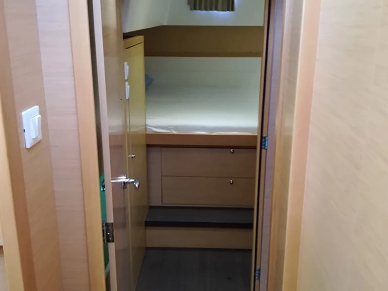 Noleggio Catamarano a Gouviá – Lagoon Lagoon 39