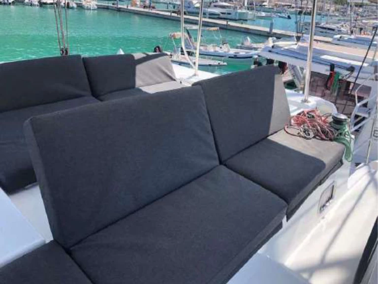 Noleggio Catamarano con o senza skipper Lagoon a Capo d'Orlando