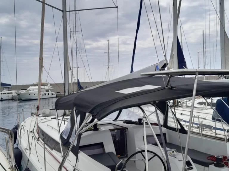 Noleggio a Rodi (Citta) – Jeanneau Sun Odyssey 490 su SamBoat