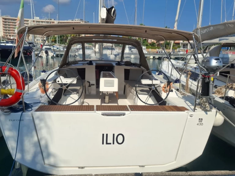 Noleggio a Furnari – Dufour Dufour 430 Grand Large su SamBoat